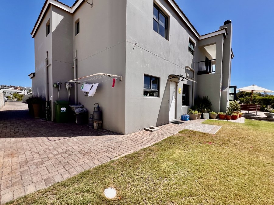 3 Bedroom Property for Sale in Myburgh Park Western Cape